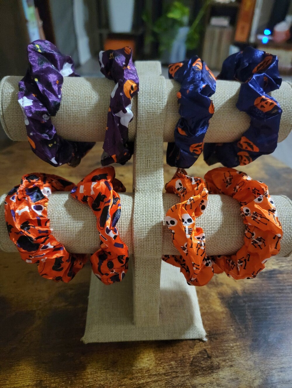 8pcs Halloween Satin Silk Scrunchie Hair Tie Bundle Set
